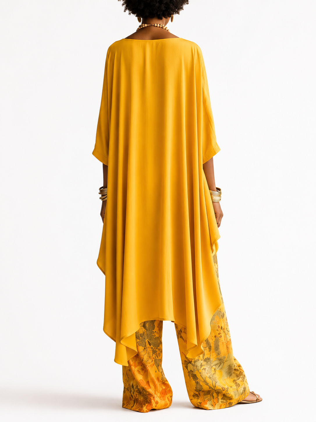 MARCHETTI - CONJUNTO BOHEMIO DE ELEGANCIA RADIANTE