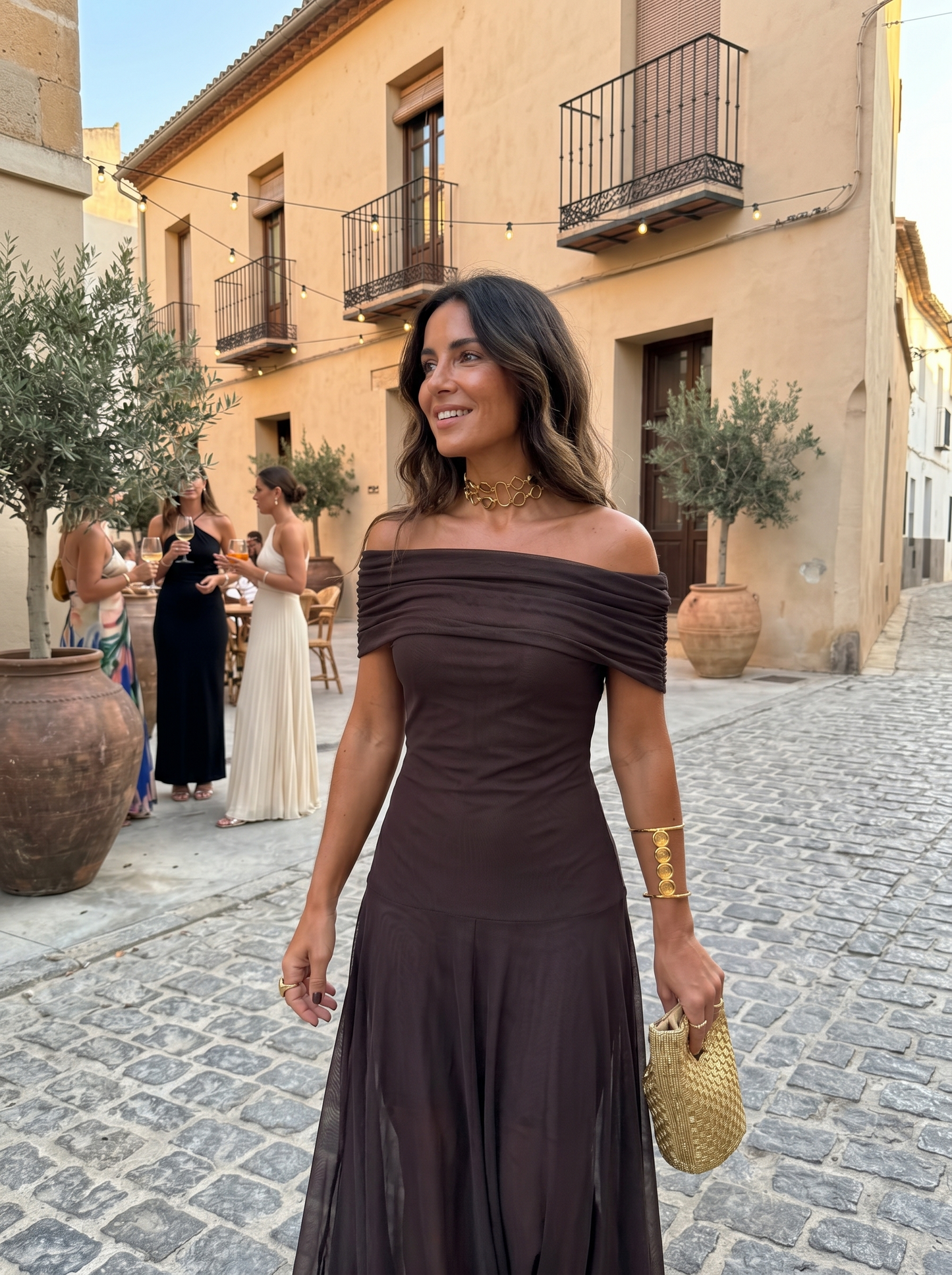 Carla | Elegantes und einfaches Maxikleid