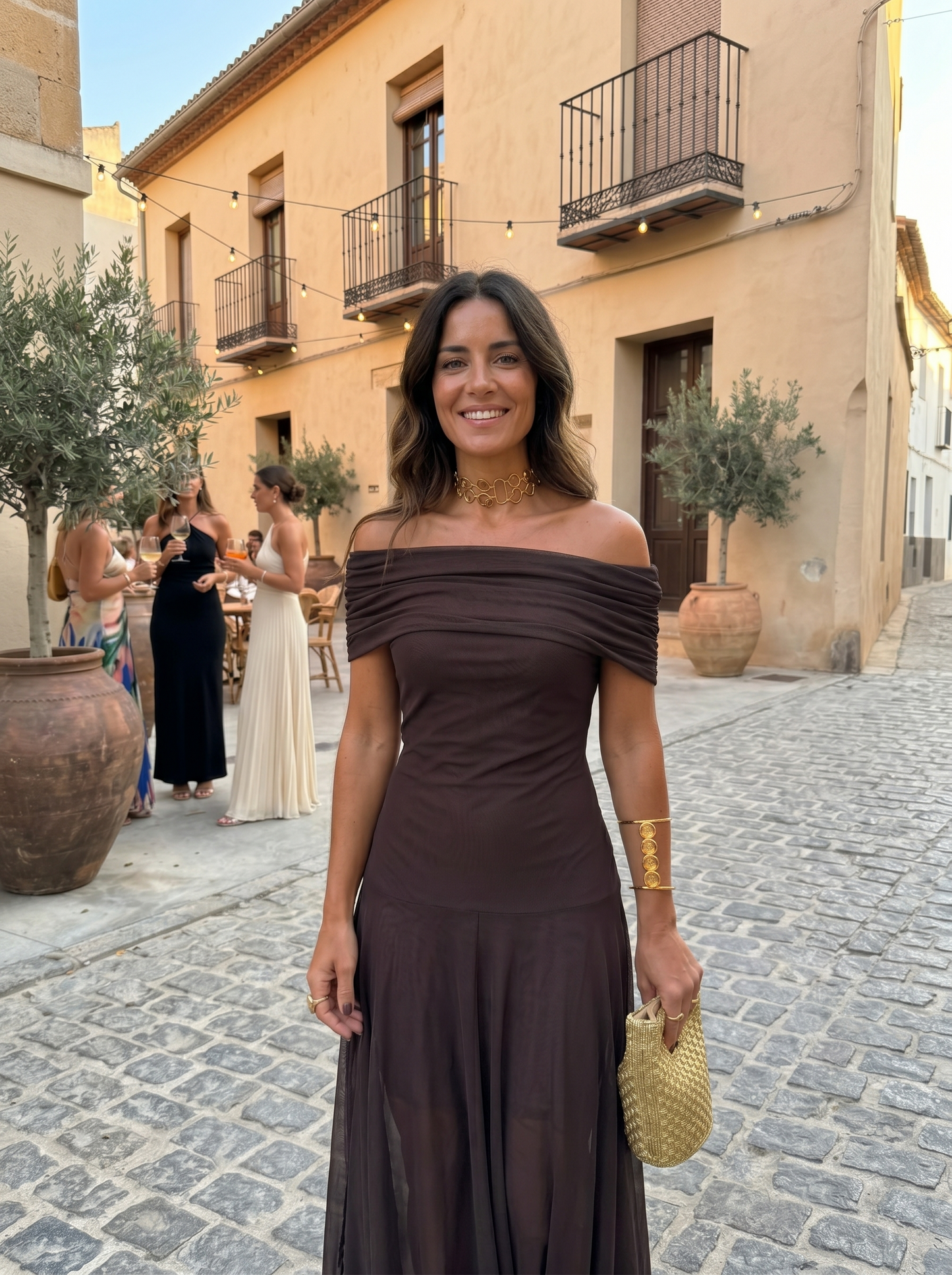 Carla | Elegantes und einfaches Maxikleid