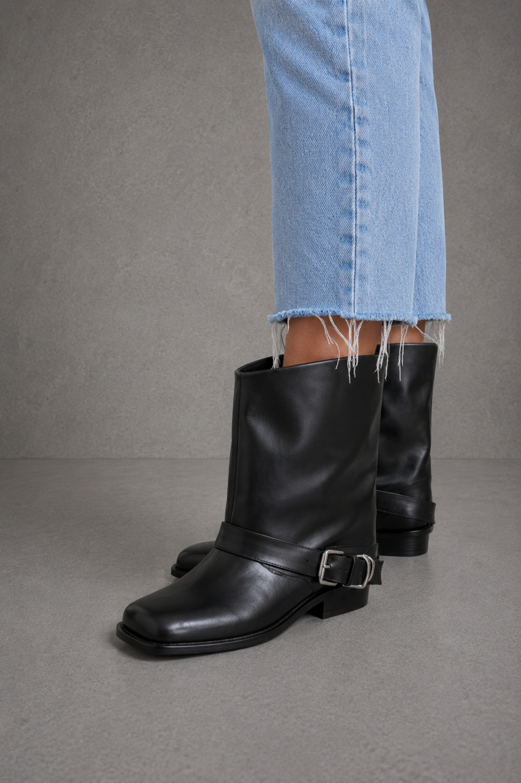 MARA - BOTINES COWBOY DE PUNTA CUADRADA