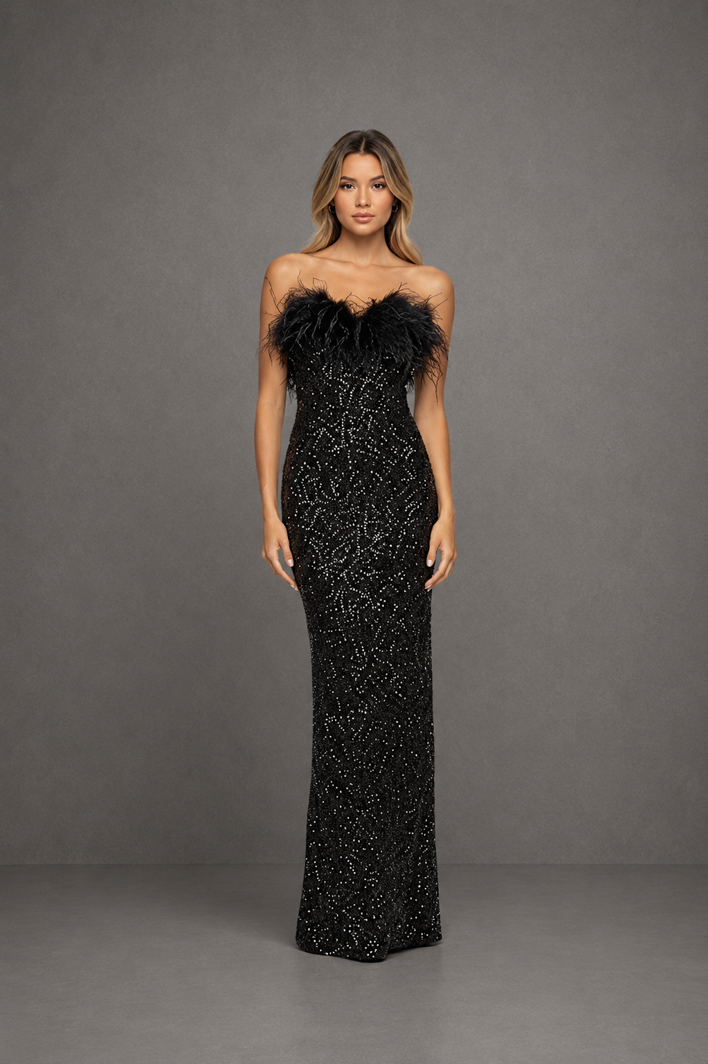 ISADORA - VESTIDO MAXI DE LENTEJUELAS Y PLUMAS